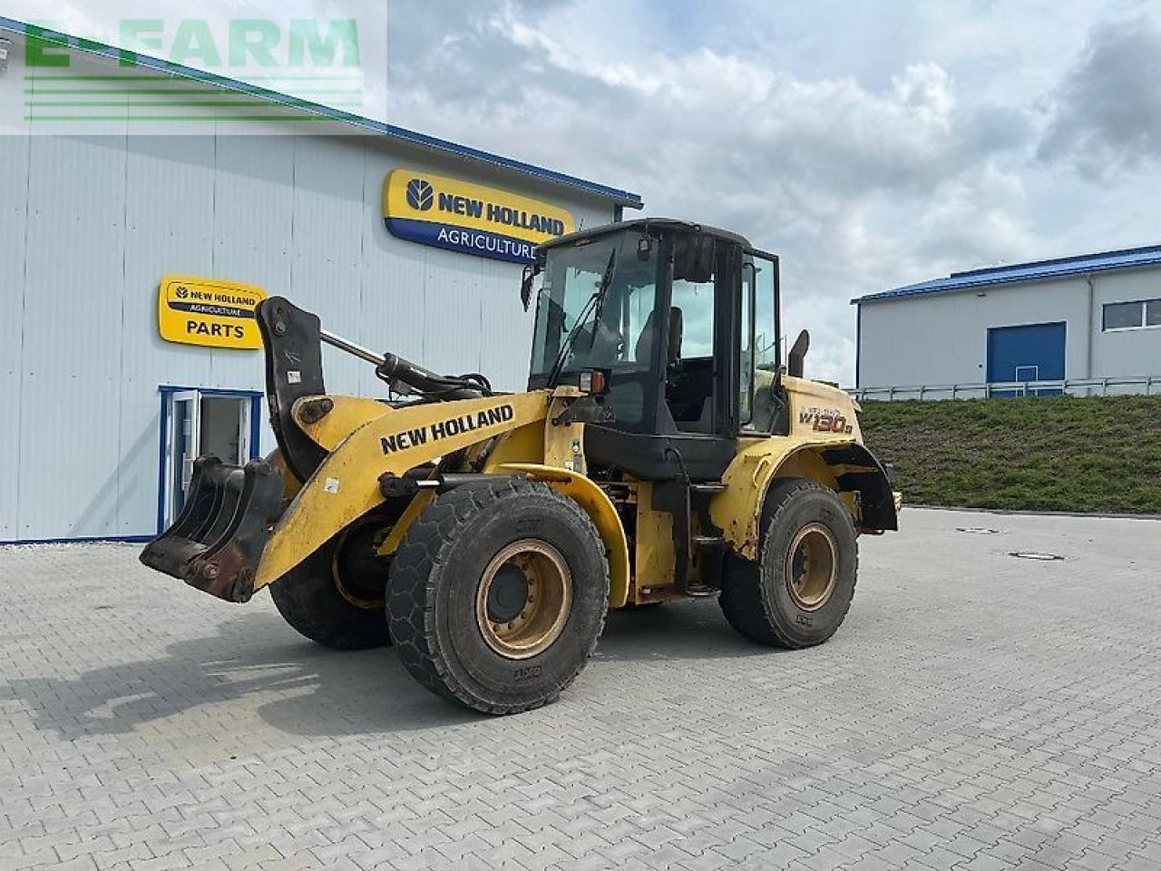 New Holland w 130 b - Μίνι εκσκαφέας: φωτογραφία 1 New Holland w 130 b - Μίνι εκσκαφέας: φωτογραφία 1