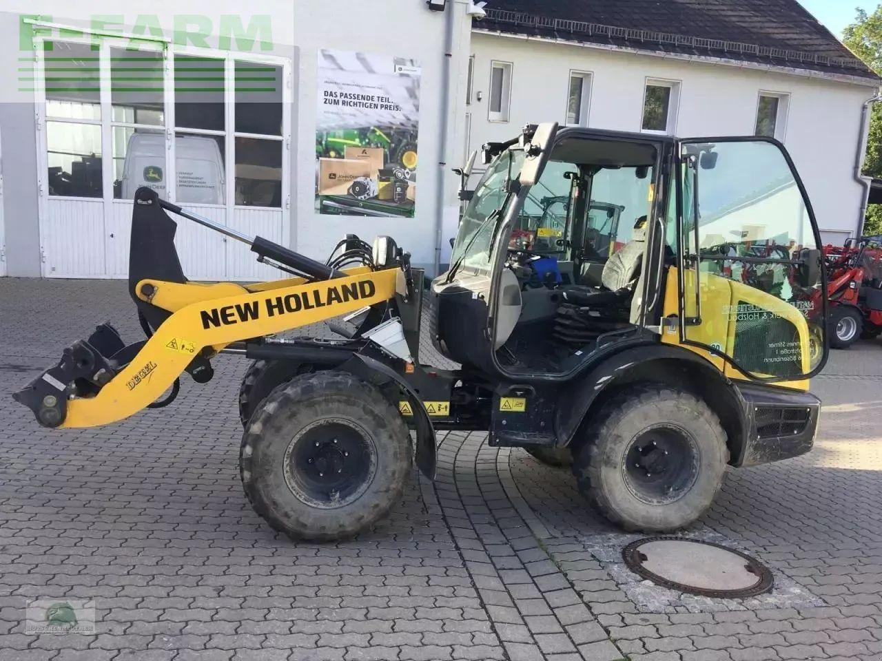 New Holland w50c - Μίνι εκσκαφέας: φωτογραφία 1 New Holland w50c - Μίνι εκσκαφέας: φωτογραφία 1
