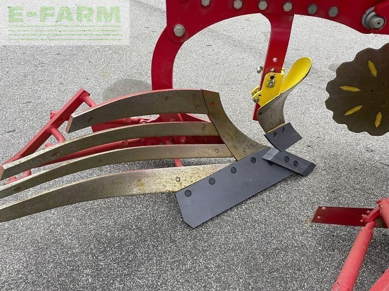 Άροτρο Pöttinger servo 3000 plus nova 4-scharig: φωτογραφία 14 Άροτρο Pöttinger servo 3000 plus nova 4-scharig: φωτογραφία 14