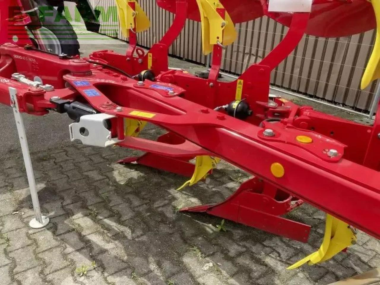 Pöttinger servo 45 s nova - Άροτρο: φωτογραφία 4 Pöttinger servo 45 s nova - Άροτρο: φωτογραφία 4