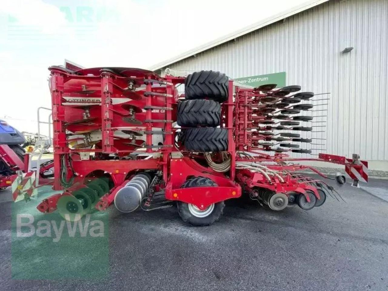 Pöttinger terrasem c6 artis plus - Σπαρτική με σβάρνα: φωτογραφία 2 Pöttinger terrasem c6 artis plus - Σπαρτική με σβάρνα: φωτογραφία 2