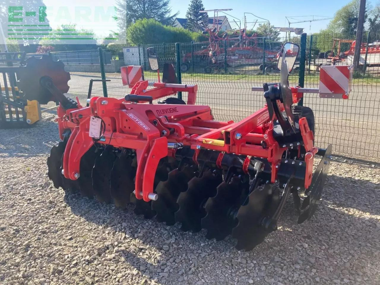 Quivogne dechaumeur a disques - Καλλιεργητής: φωτογραφία 2 Quivogne dechaumeur a disques - Καλλιεργητής: φωτογραφία 2