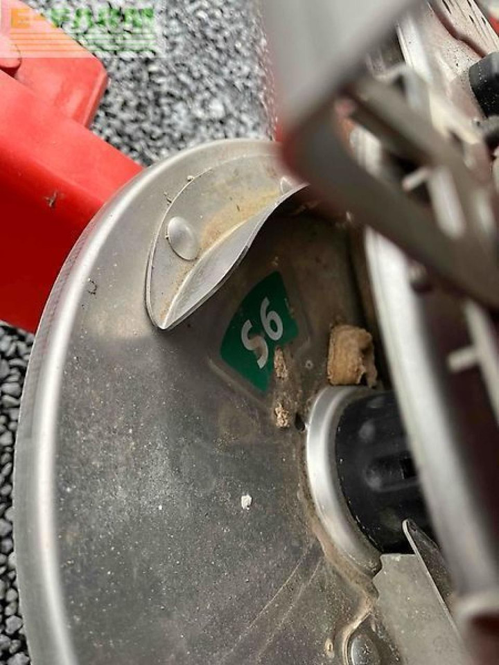 Rauch axis h 50.2 emc - Λιπασματοδιανομέας: φωτογραφία 5 Rauch axis h 50.2 emc - Λιπασματοδιανομέας: φωτογραφία 5