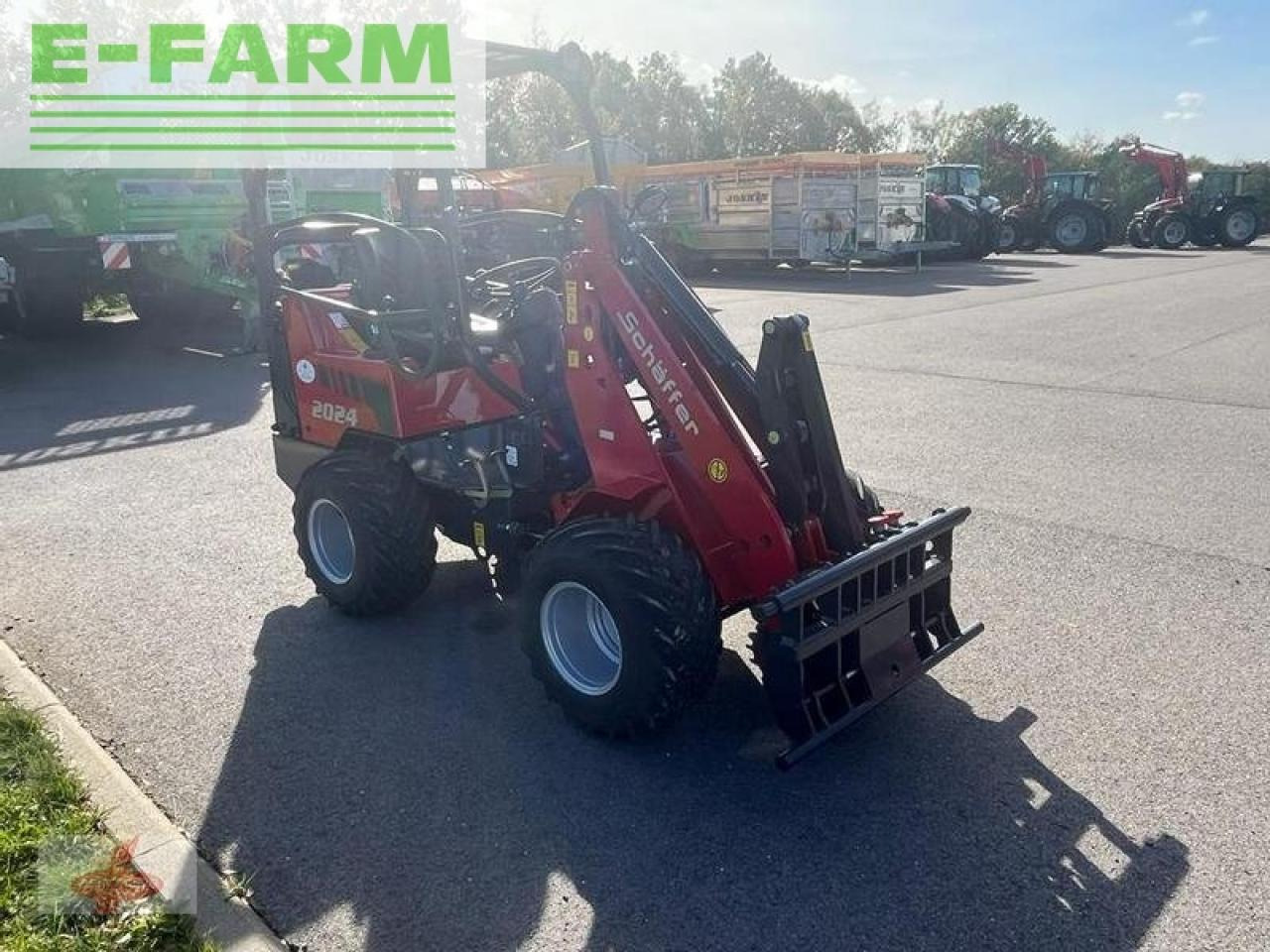 Ελαστιχοφόρος φορτωτής Schäffer 2024: φωτογραφία 8 Ελαστιχοφόρος φορτωτής Schäffer 2024: φωτογραφία 8