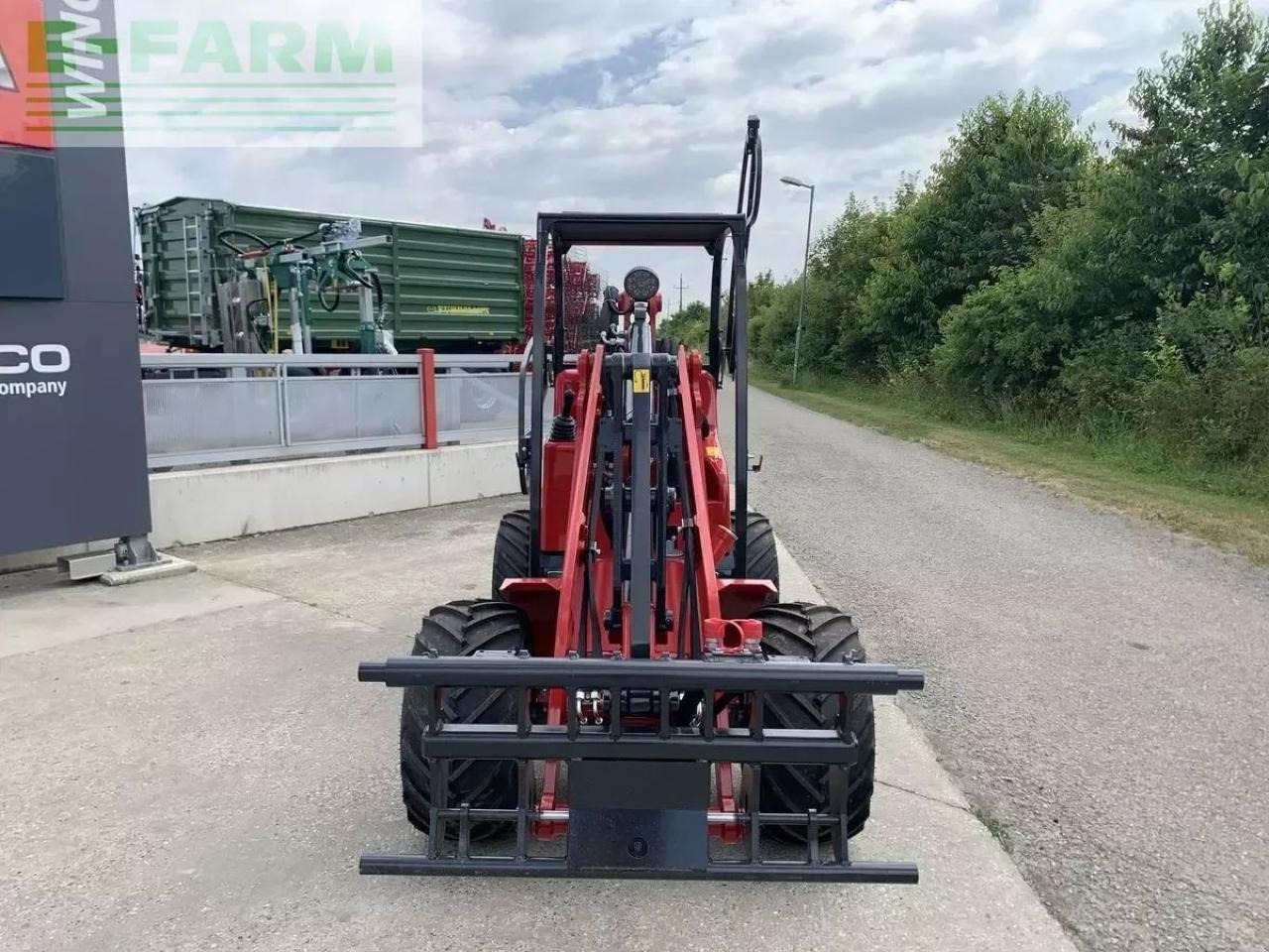 Schäffer 2028 slt - Ελαστιχοφόρος φορτωτής: φωτογραφία 5 Schäffer 2028 slt - Ελαστιχοφόρος φορτωτής: φωτογραφία 5