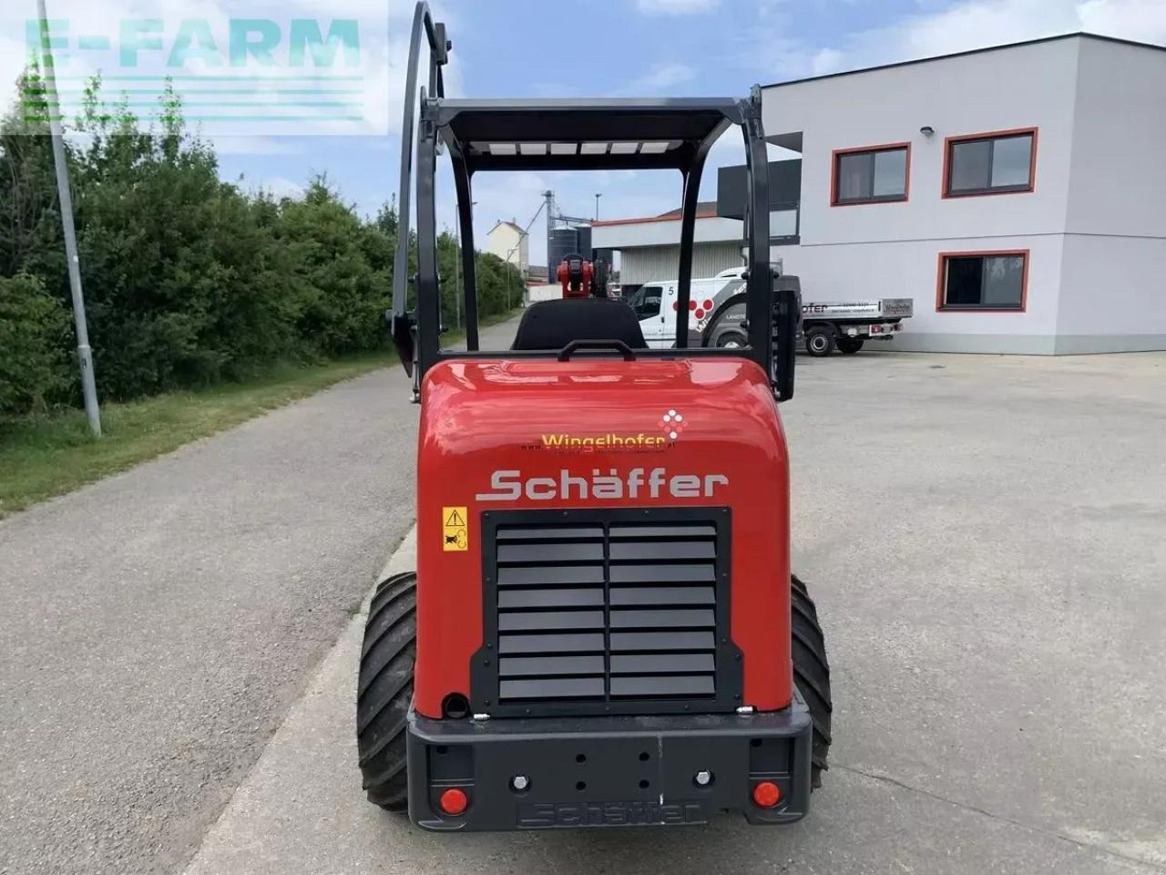 Schäffer 2028 slt - Ελαστιχοφόρος φορτωτής: φωτογραφία 3 Schäffer 2028 slt - Ελαστιχοφόρος φορτωτής: φωτογραφία 3