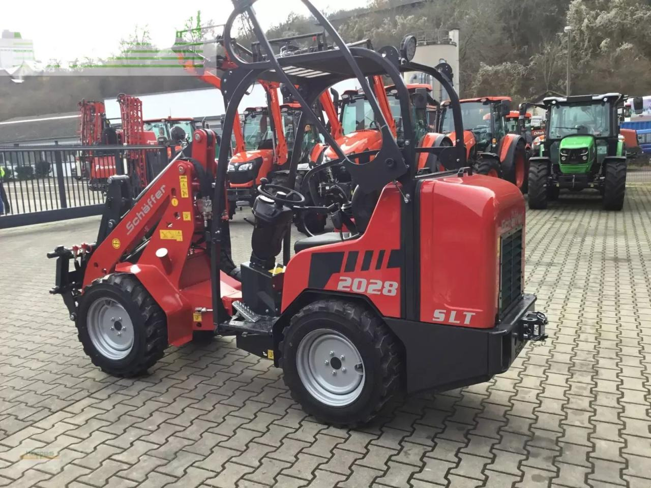Schäffer 2028 slt - Ελαστιχοφόρος φορτωτής: φωτογραφία 5 Schäffer 2028 slt - Ελαστιχοφόρος φορτωτής: φωτογραφία 5