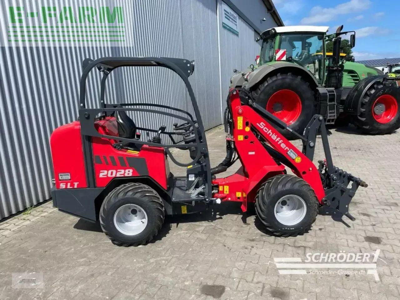 Schäffer 2028 slt - Ελαστιχοφόρος φορτωτής: φωτογραφία 2 Schäffer 2028 slt - Ελαστιχοφόρος φορτωτής: φωτογραφία 2