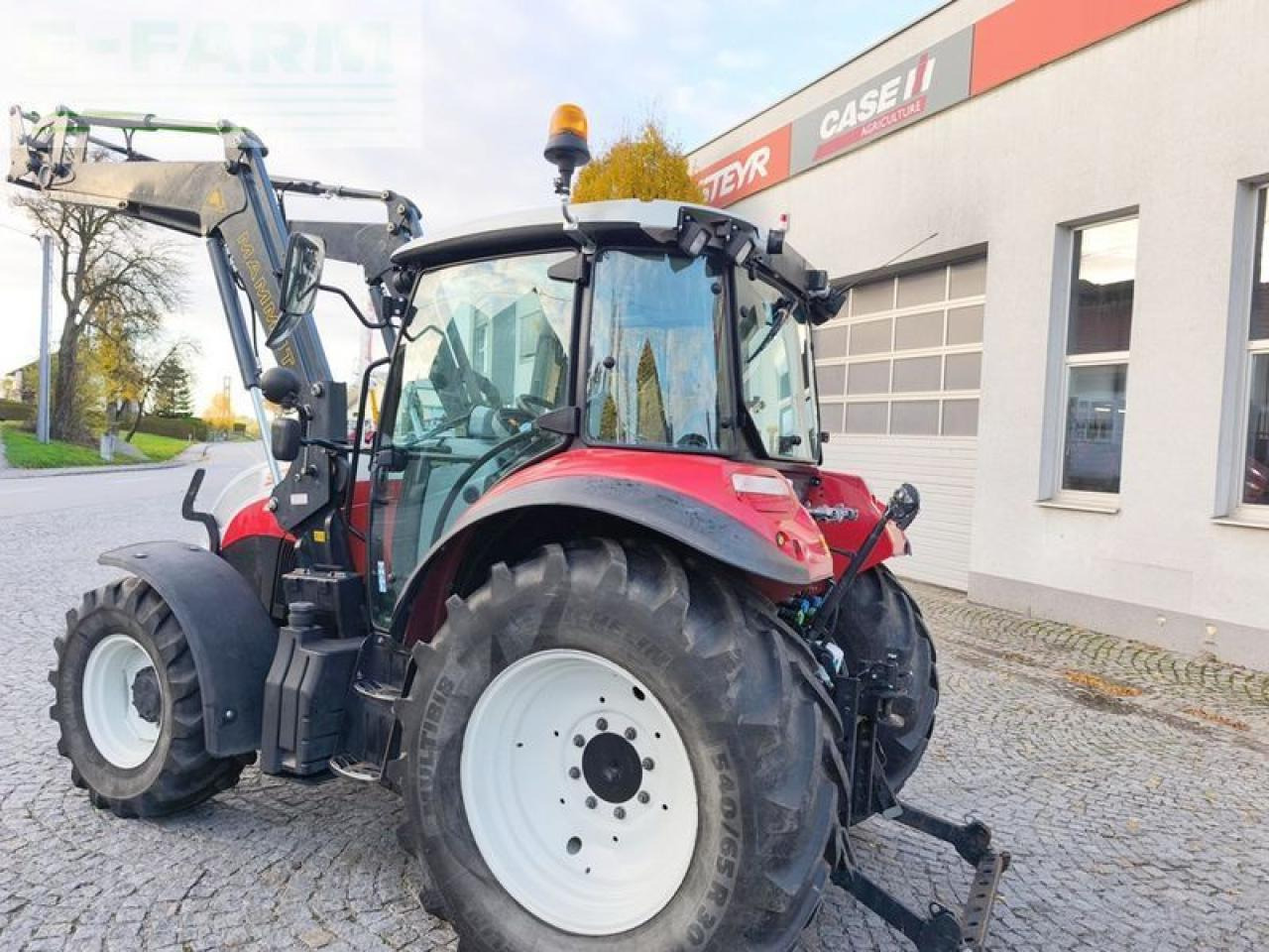Steyr 4095 kompakt et profi - Τρακτέρ: φωτογραφία 4 Steyr 4095 kompakt et profi - Τρακτέρ: φωτογραφία 4