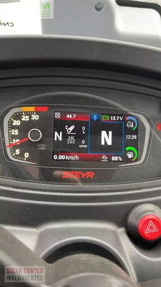 Steyr 4100 plus - Τρακτέρ: φωτογραφία 2 Steyr 4100 plus - Τρακτέρ: φωτογραφία 2