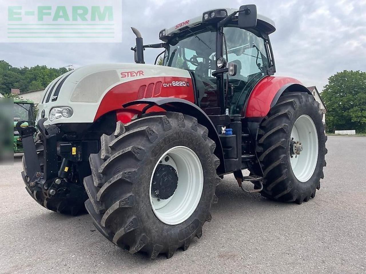 Steyr cvt 6220 - Τρακτέρ: φωτογραφία 2 Steyr cvt 6220 - Τρακτέρ: φωτογραφία 2