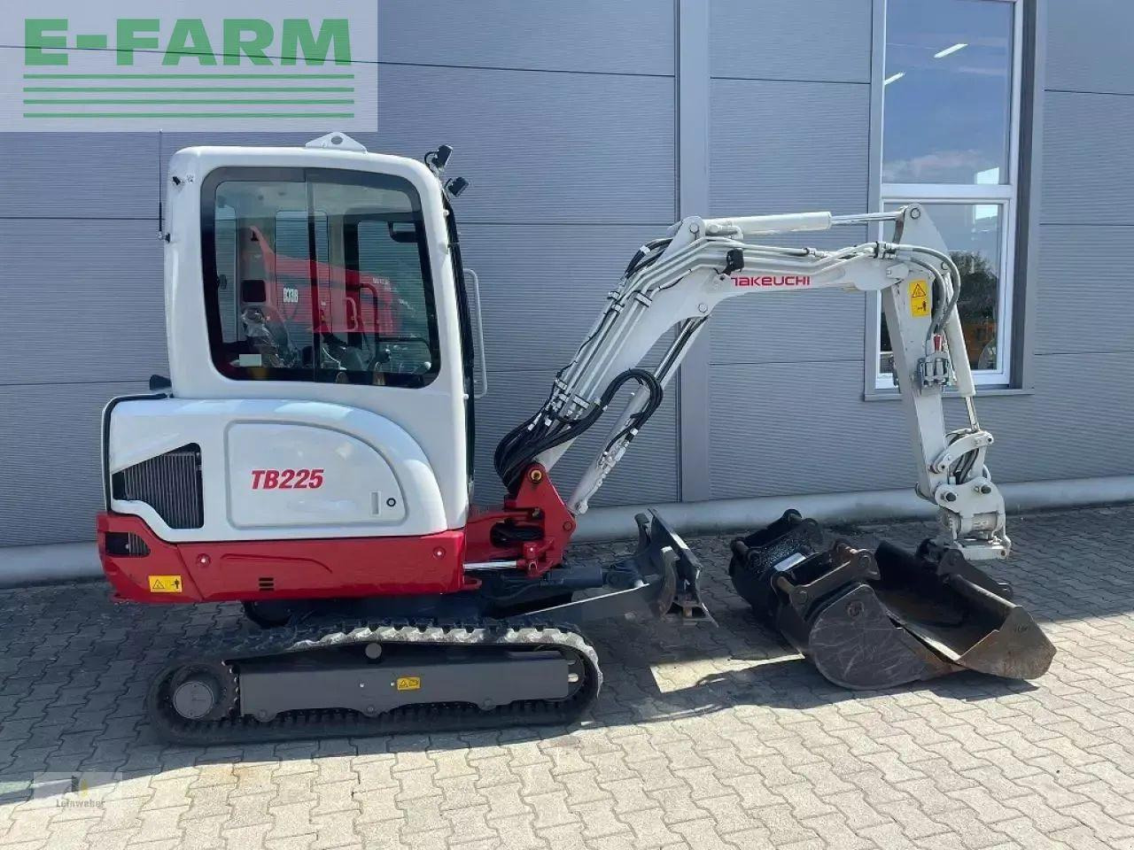 Takeuchi tb 225 v4 - Μίνι εκσκαφέας: φωτογραφία 2 Takeuchi tb 225 v4 - Μίνι εκσκαφέας: φωτογραφία 2