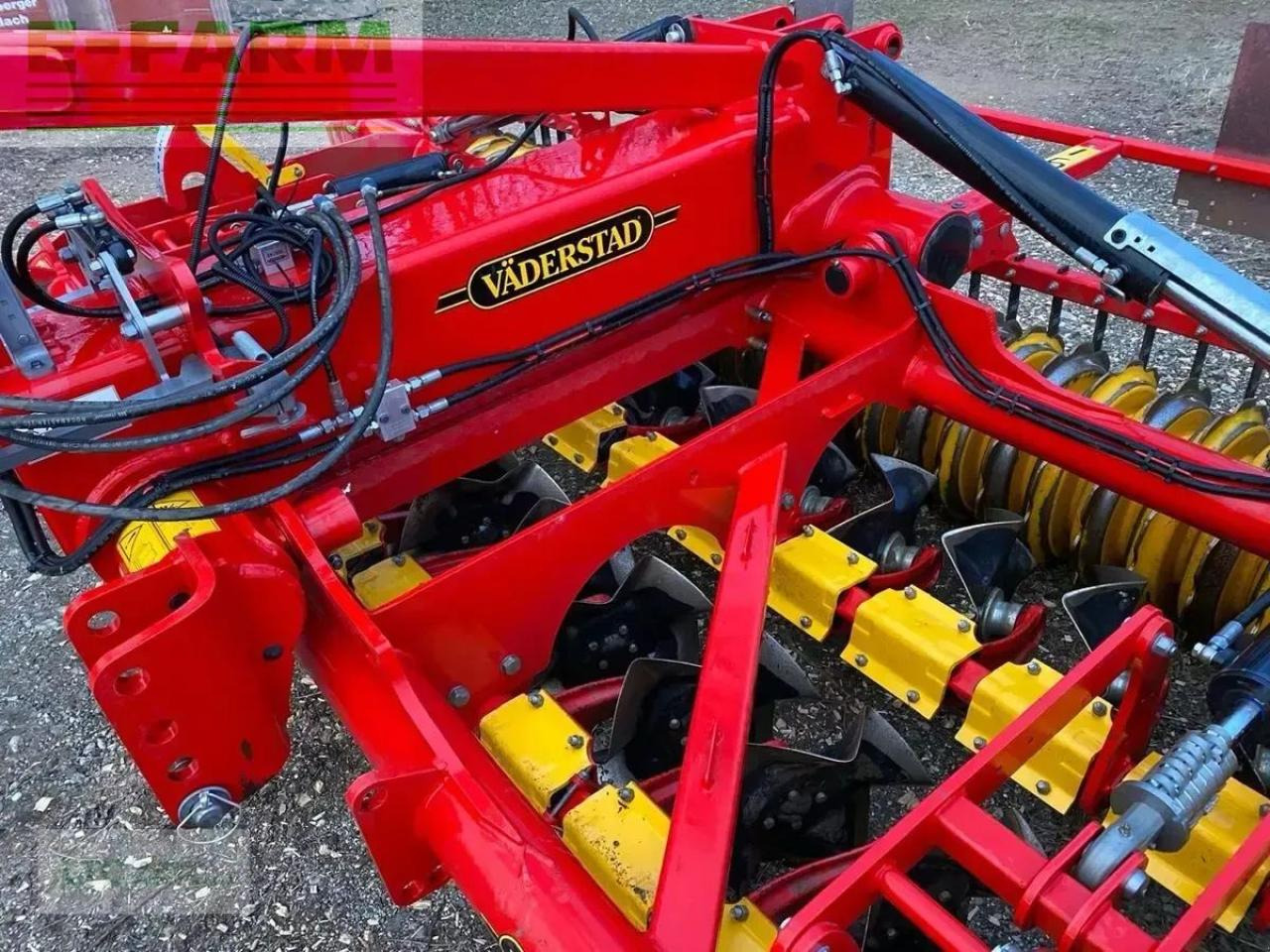 Väderstad carrier xt 425 - Μηχανή οργώματος: φωτογραφία 4 Väderstad carrier xt 425 - Μηχανή οργώματος: φωτογραφία 4