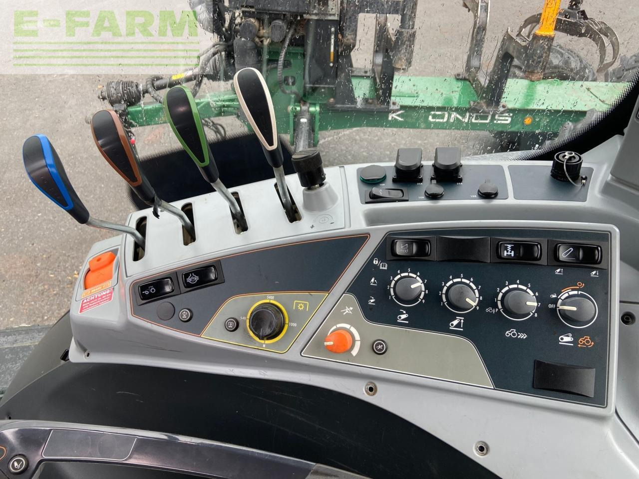 Τρακτέρ Valtra T254S: φωτογραφία 16