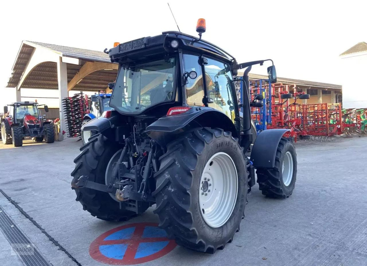 Valtra a 114 - Τρακτέρ: φωτογραφία 5 Valtra a 114 - Τρακτέρ: φωτογραφία 5