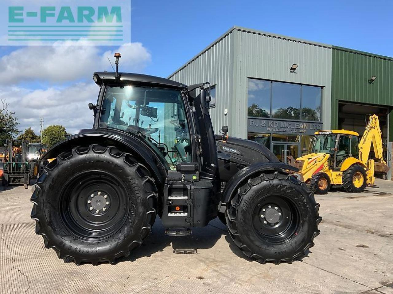 Valtra n175 active tractor (st24335) Active - Τρακτέρ: φωτογραφία 1 Valtra n175 active tractor (st24335) Active - Τρακτέρ: φωτογραφία 1