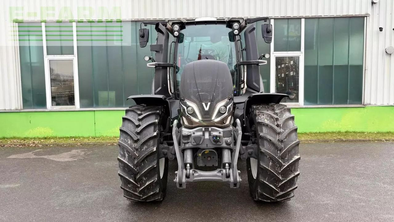 Valtra q 285 - Τρακτέρ: φωτογραφία 1 Valtra q 285 - Τρακτέρ: φωτογραφία 1