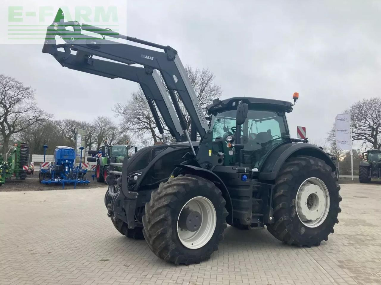 Valtra s374 smarttouch - Τρακτέρ: φωτογραφία 2 Valtra s374 smarttouch - Τρακτέρ: φωτογραφία 2