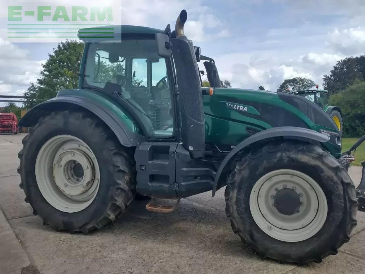 Τρακτέρ Valtra t 174 e: φωτογραφία 28