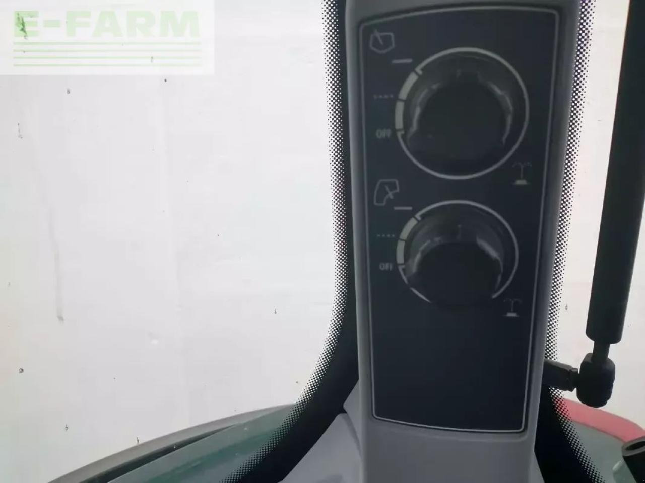 Τρακτέρ Valtra t 174 e: φωτογραφία 16