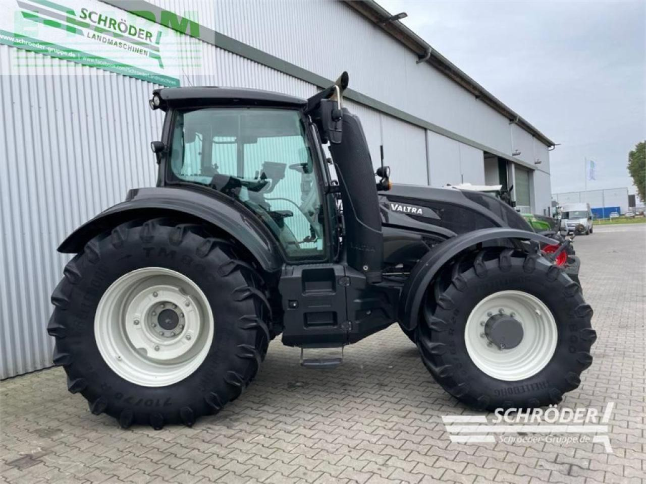 Valtra t 214 d smarttouch + rtk - Τρακτέρ: φωτογραφία 2 Valtra t 214 d smarttouch + rtk - Τρακτέρ: φωτογραφία 2