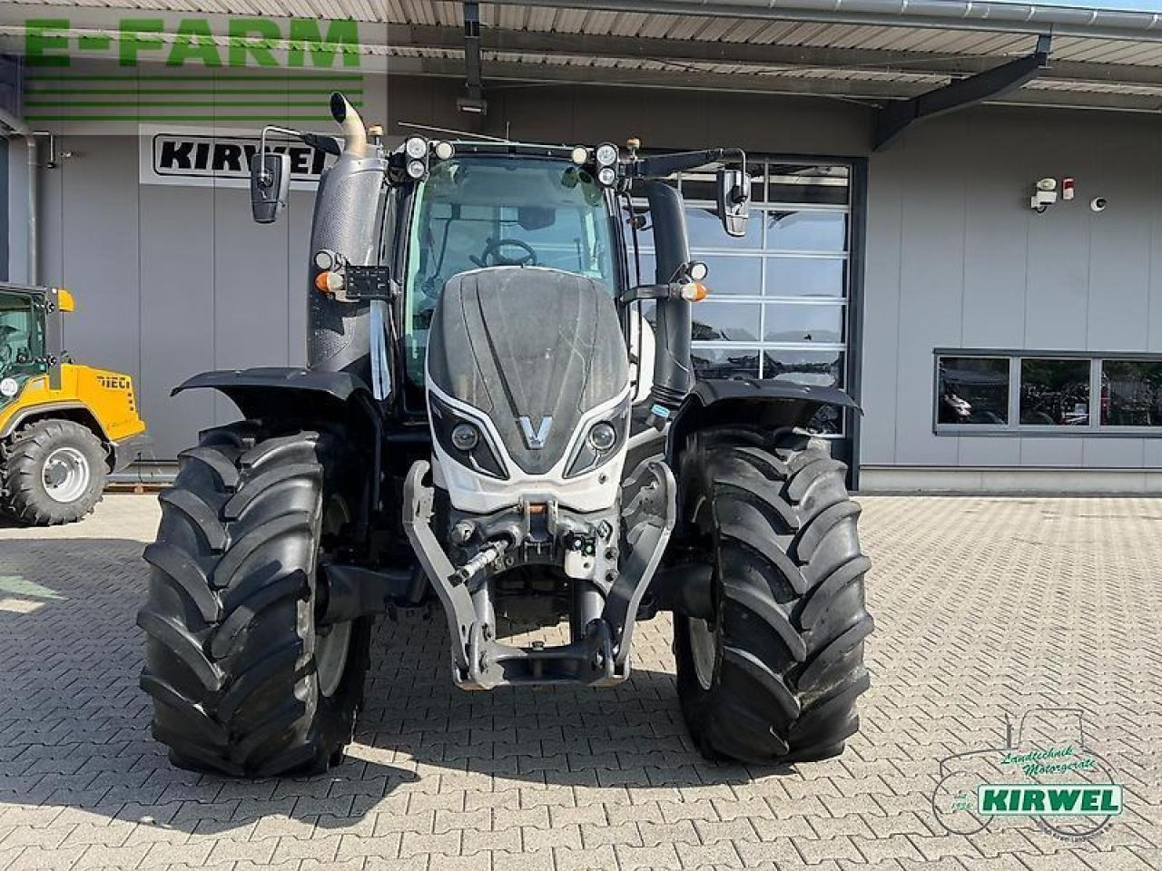 Valtra t 214 direct Direct - Τρακτέρ: φωτογραφία 5 Valtra t 214 direct Direct - Τρακτέρ: φωτογραφία 5