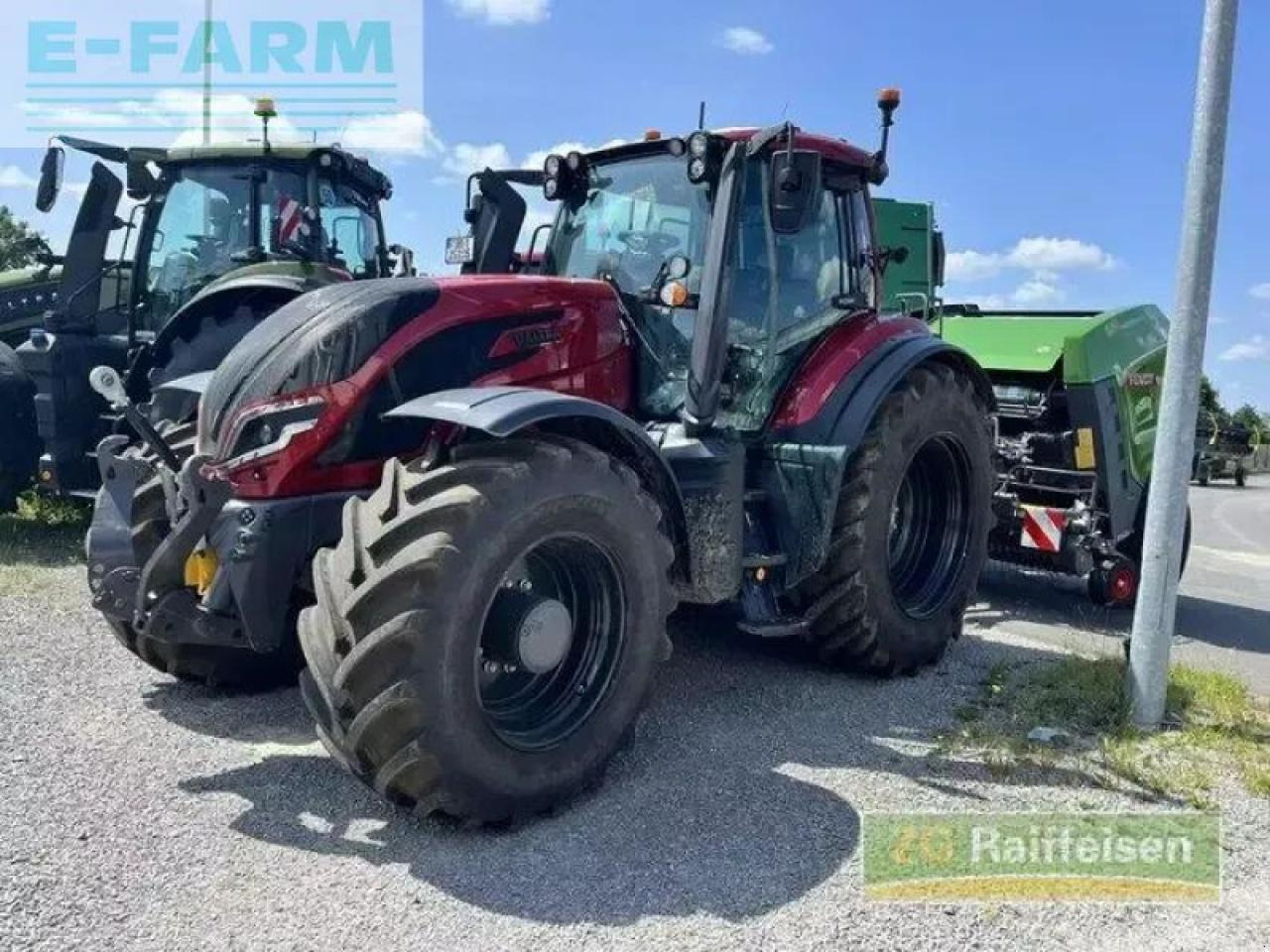 Valtra t 235 - Τρακτέρ: φωτογραφία 1 Valtra t 235 - Τρακτέρ: φωτογραφία 1