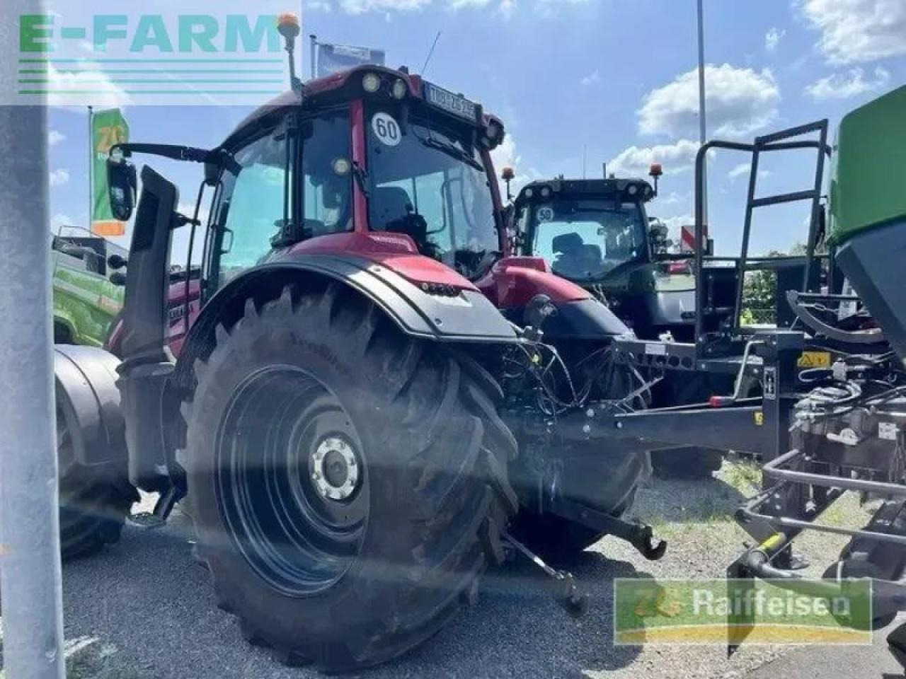 Valtra t 235 - Τρακτέρ: φωτογραφία 2 Valtra t 235 - Τρακτέρ: φωτογραφία 2