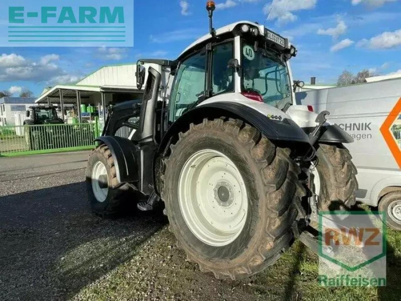 Valtra t215d - Τρακτέρ: φωτογραφία 5 Valtra t215d - Τρακτέρ: φωτογραφία 5