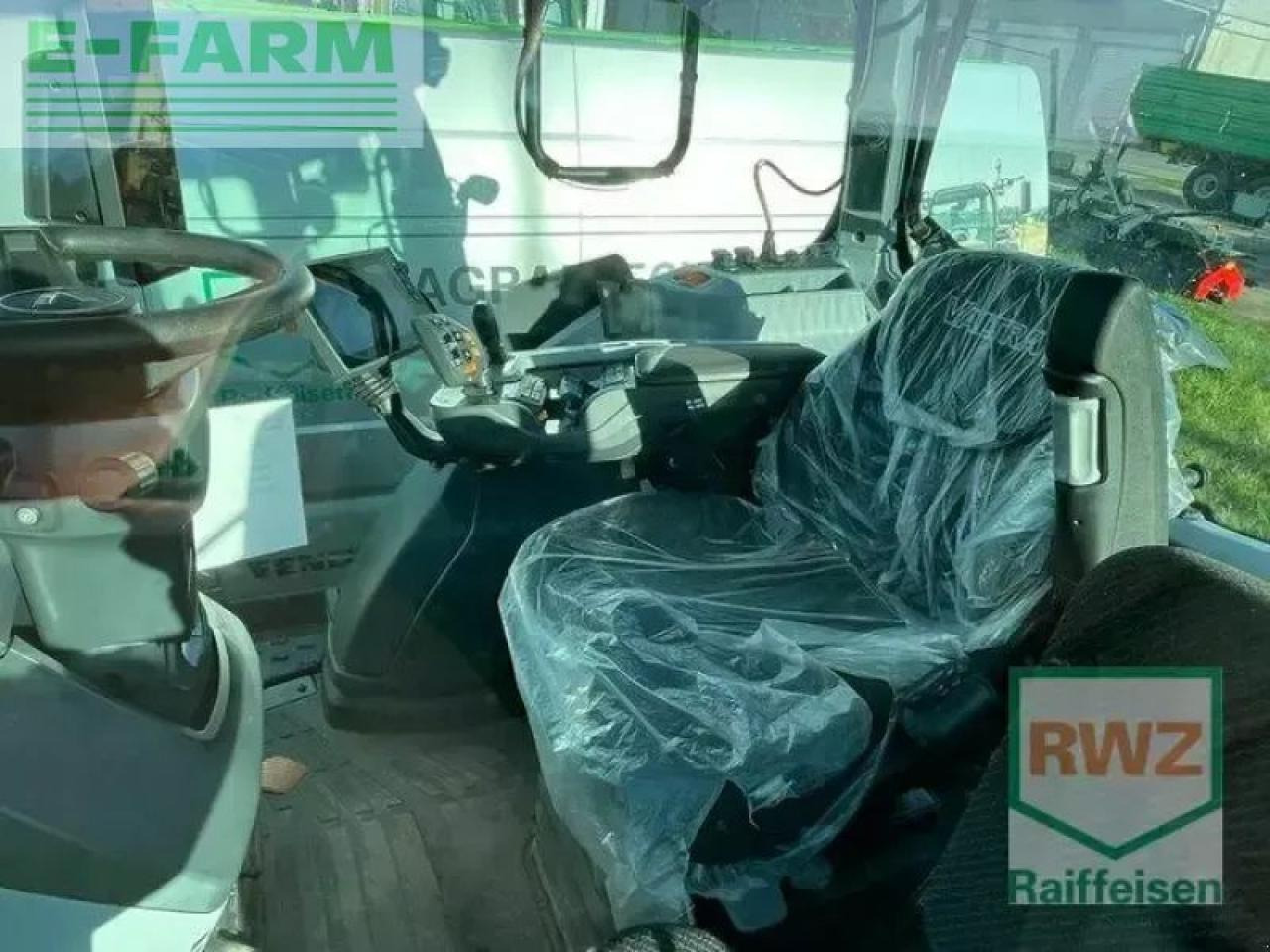 Valtra t215d - Τρακτέρ: φωτογραφία 4 Valtra t215d - Τρακτέρ: φωτογραφία 4