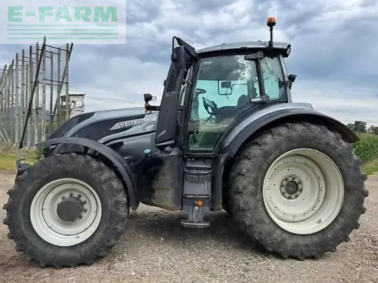 Valtra t234 versu Versu - Τρακτέρ: φωτογραφία 3 Valtra t234 versu Versu - Τρακτέρ: φωτογραφία 3