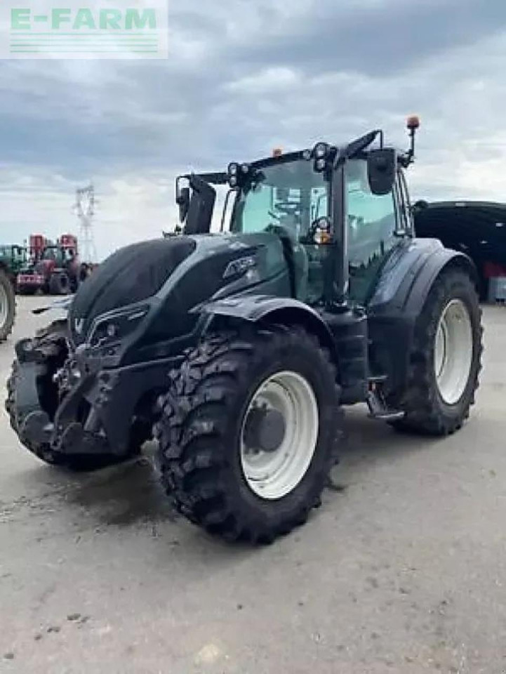 Valtra t234 versu Versu - Τρακτέρ: φωτογραφία 1 Valtra t234 versu Versu - Τρακτέρ: φωτογραφία 1