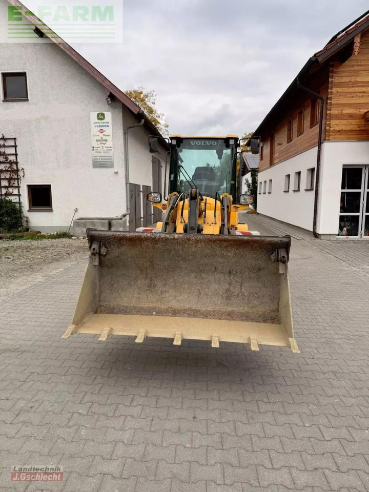 Volvo l30 g top - Μίνι εκσκαφέας: φωτογραφία 5 Volvo l30 g top - Μίνι εκσκαφέας: φωτογραφία 5