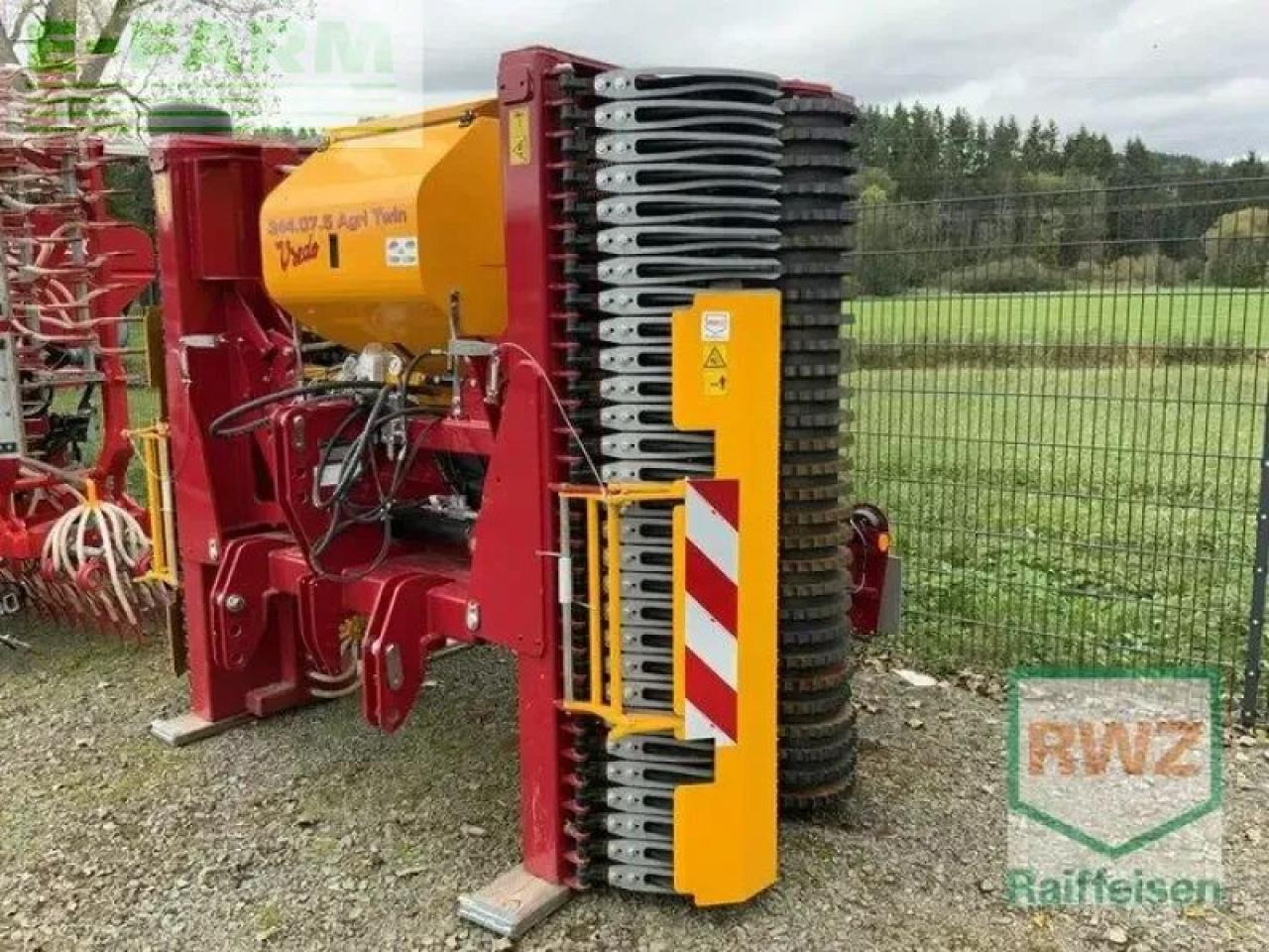 Vredo 344.07.5 agri twin - Σπαρτική μηχανή ακριβείας: φωτογραφία 1 Vredo 344.07.5 agri twin - Σπαρτική μηχανή ακριβείας: φωτογραφία 1