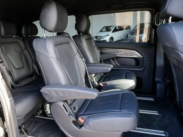 MERCEDES-BENZ EQV 300 Avantgarde Line,lang,7Sitze,2xKlima,LED... - Επιβατικό βαν, Ηλεκτρικό van: φωτογραφία 4 MERCEDES-BENZ EQV 300 Avantgarde Line,lang,7Sitze,2xKlima,LED... - Επιβατικό βαν, Ηλεκτρικό van: φωτογραφία 4