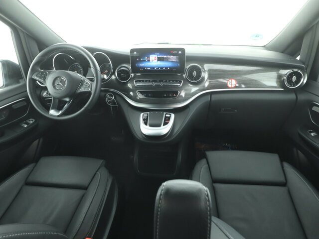 MERCEDES-BENZ EQV 300 Avantgarde Line,lang,7Sitze,2xKlima,LED - Μικρό λεωφορείο, Ηλεκτρικό λεωφορείο: φωτογραφία 2 MERCEDES-BENZ EQV 300 Avantgarde Line,lang,7Sitze,2xKlima,LED - Μικρό λεωφορείο, Ηλεκτρικό λεωφορείο: φωτογραφία 2