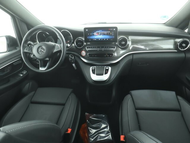 MERCEDES-BENZ EQV 300 Avantgarde Line,lang,7Sitze,2xKlima,LED - Επιβατικό βαν, Ηλεκτρικό van: φωτογραφία 2 MERCEDES-BENZ EQV 300 Avantgarde Line,lang,7Sitze,2xKlima,LED - Επιβατικό βαν, Ηλεκτρικό van: φωτογραφία 2