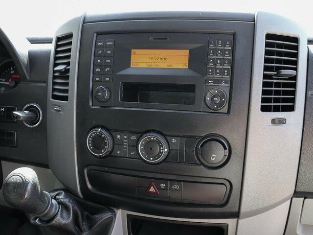 MERCEDES-BENZ Sprinter 316CDI DOKA,Allrad,Klima,Standhzg.... - Μικρό φορτηγό με καρότσα, Διπλοκάμπινο ελαφρύ επαγγελματικό: φωτογραφία 5 MERCEDES-BENZ Sprinter 316CDI DOKA,Allrad,Klima,Standhzg.... - Μικρό φορτηγό με καρότσα, Διπλοκάμπινο ελαφρύ επαγγελματικό: φωτογραφία 5