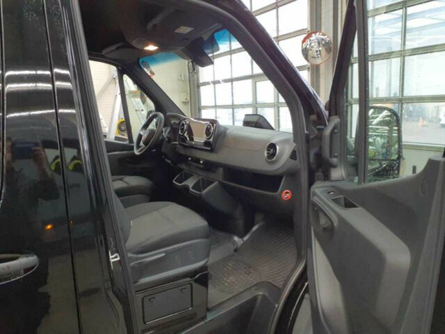 Μικρό λεωφορείο, Επιβατικό βαν MERCEDES-BENZ Sprinter 317 CDI Maxi Kombi Tourer,9Sitze,9GTr....: φωτογραφία 19