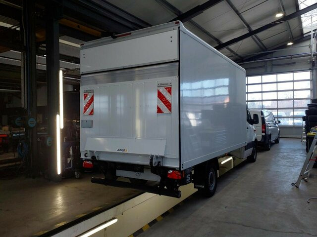 Επαγγελματικό αυτοκίνητο κόφα MERCEDES-BENZ Sprinter317CDI Maxi Koffer,LBW,Klima,Kamera: φωτογραφία 13