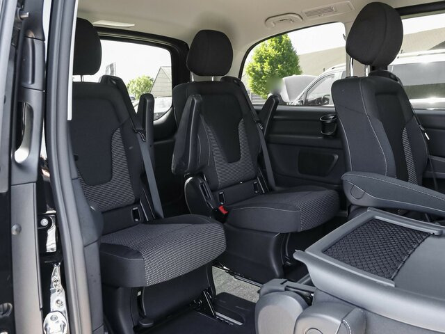MERCEDES-BENZ V 220 d STYLE kompakt,6Sitzer,Distronic,AHK - Μικρό λεωφορείο, Επιβατικό βαν: φωτογραφία 3 MERCEDES-BENZ V 220 d STYLE kompakt,6Sitzer,Distronic,AHK - Μικρό λεωφορείο, Επιβατικό βαν: φωτογραφία 3