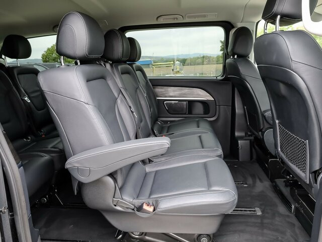 MERCEDES-BENZ V 300 Avantgarde Extralang,2xSchiebetür el.,AHK... - Μικρό λεωφορείο, Επιβατικό βαν: φωτογραφία 4 MERCEDES-BENZ V 300 Avantgarde Extralang,2xSchiebetür el.,AHK... - Μικρό λεωφορείο, Επιβατικό βαν: φωτογραφία 4