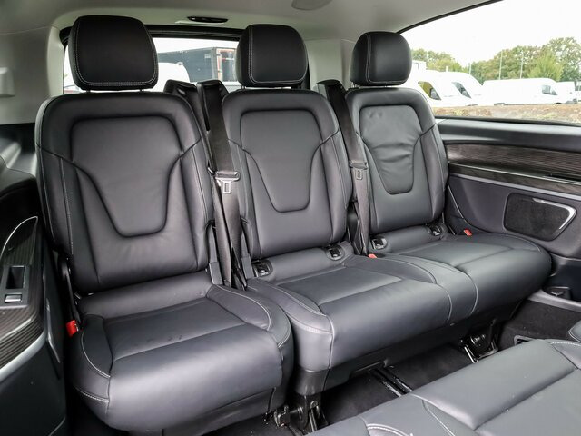 MERCEDES-BENZ V 300 Avantgarde Extralang,2xSchiebetür el.,AHK... - Επιβατικό βαν: φωτογραφία 4 MERCEDES-BENZ V 300 Avantgarde Extralang,2xSchiebetür el.,AHK... - Επιβατικό βαν: φωτογραφία 4