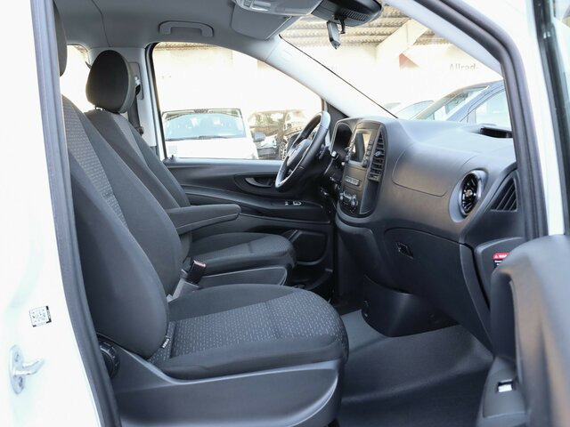 MERCEDES-BENZ Vito 114 TourerPro,Extralang,AMF Rollstuhlrampe... - Επιβατικό βαν: φωτογραφία 2 MERCEDES-BENZ Vito 114 TourerPro,Extralang,AMF Rollstuhlrampe... - Επιβατικό βαν: φωτογραφία 2