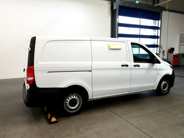 Μικρό βαν MERCEDES-BENZ Vito114CDI KA lang ,Klima,Sortimo Regalsystem...: φωτογραφία 11