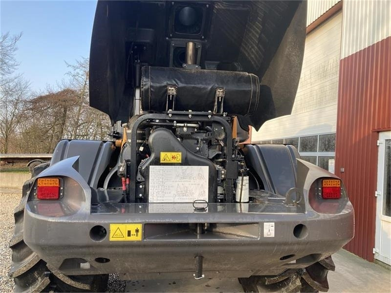 Ελαστιχοφόρος φορτωτής Case 721G: φωτογραφία 11