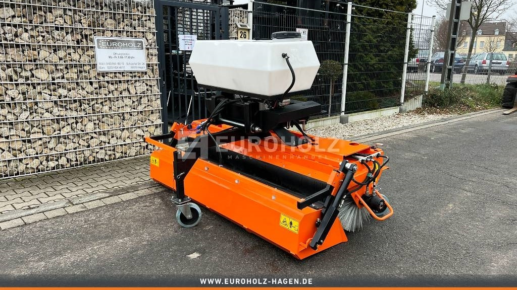 Kehrmaschine ZM2000 Stapleraufnahme - Σκούπα για Κοινοτικο όχημα/ Ειδικό όχημα: φωτογραφία 1 Kehrmaschine ZM2000 Stapleraufnahme - Σκούπα για Κοινοτικο όχημα/ Ειδικό όχημα: φωτογραφία 1