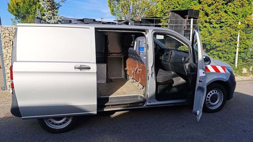 Mercedes-Benz Vito 114 CDI Allrad-Werkstattschränke-Standheizung - Επαγγελματικό αυτοκίνητο κόφα: φωτογραφία 1 Mercedes-Benz Vito 114 CDI Allrad-Werkstattschränke-Standheizung - Επαγγελματικό αυτοκίνητο κόφα: φωτογραφία 1