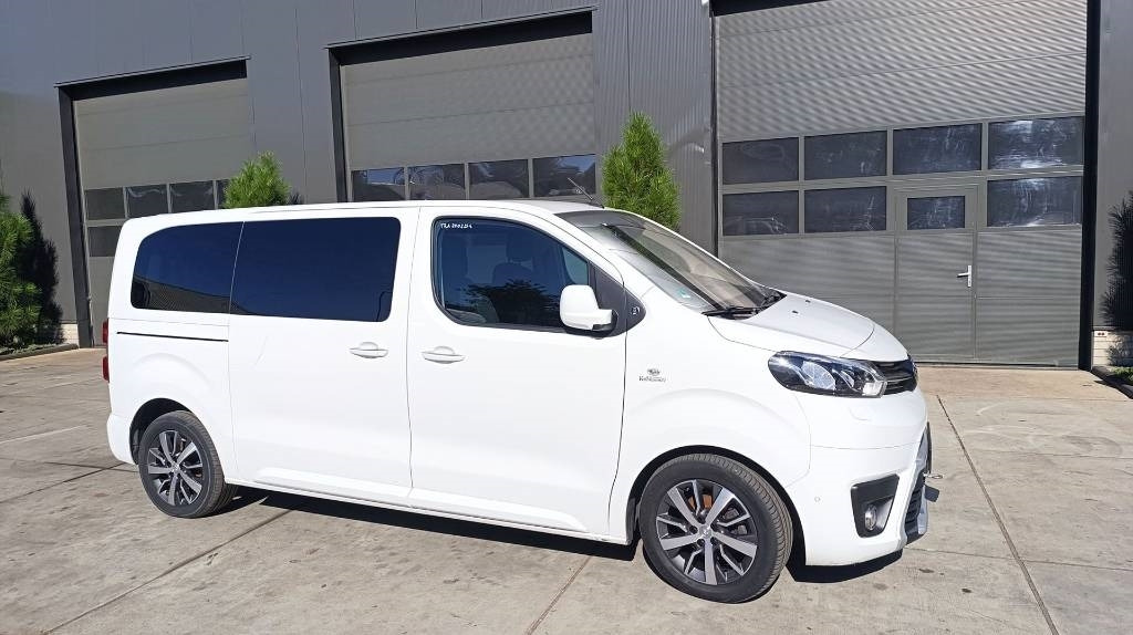 Toyota Proace 2.0 Van, Kleinbus, 7-Sitzer, Turboschaden  - Βαν: φωτογραφία 5 Toyota Proace 2.0 Van, Kleinbus, 7-Sitzer, Turboschaden  - Βαν: φωτογραφία 5