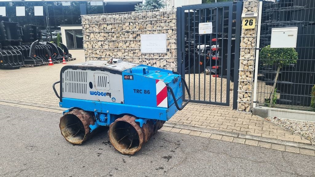 Weber TRC 86, Grabenwalze mit Fernbedienung, nur 101 Bh - Δονητική πλάκα: φωτογραφία 5 Weber TRC 86, Grabenwalze mit Fernbedienung, nur 101 Bh - Δονητική πλάκα: φωτογραφία 5